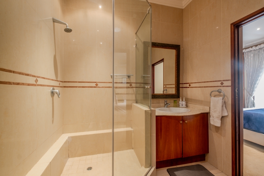 4 Bedroom Property for Sale in Waterkloof Gauteng