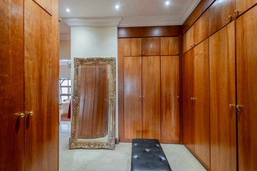 4 Bedroom Property for Sale in Waterkloof Gauteng