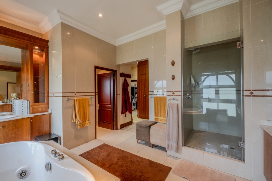 4 Bedroom Property for Sale in Waterkloof Gauteng
