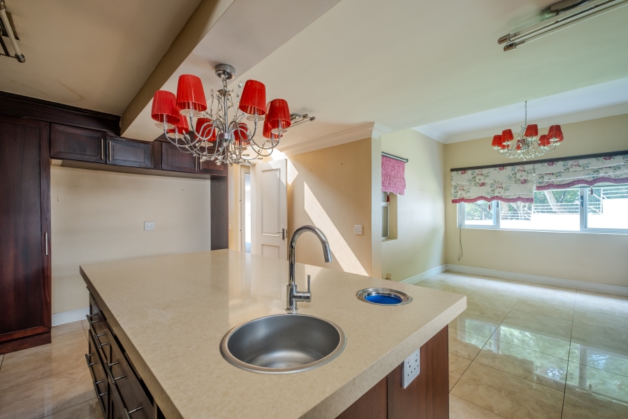 6 Bedroom Property for Sale in Waterkloof Park Gauteng