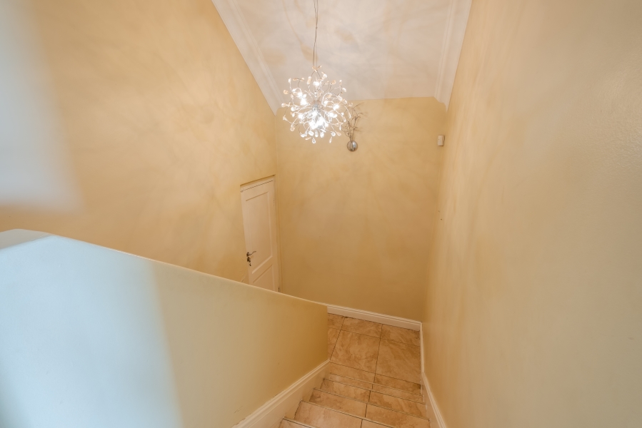 6 Bedroom Property for Sale in Waterkloof Park Gauteng