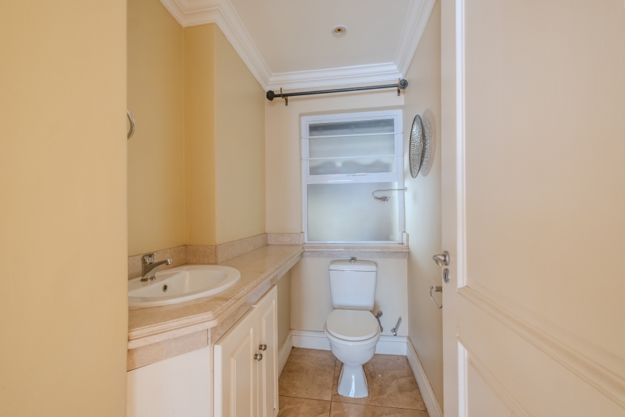 6 Bedroom Property for Sale in Waterkloof Park Gauteng