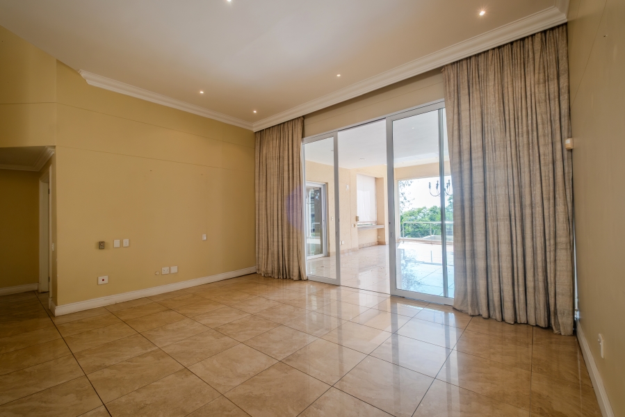 6 Bedroom Property for Sale in Waterkloof Park Gauteng