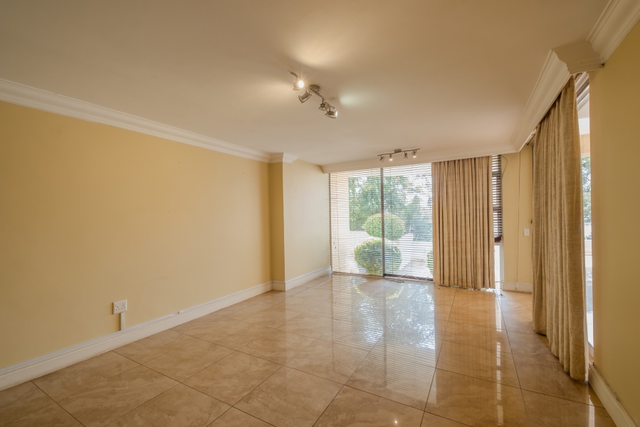6 Bedroom Property for Sale in Waterkloof Park Gauteng
