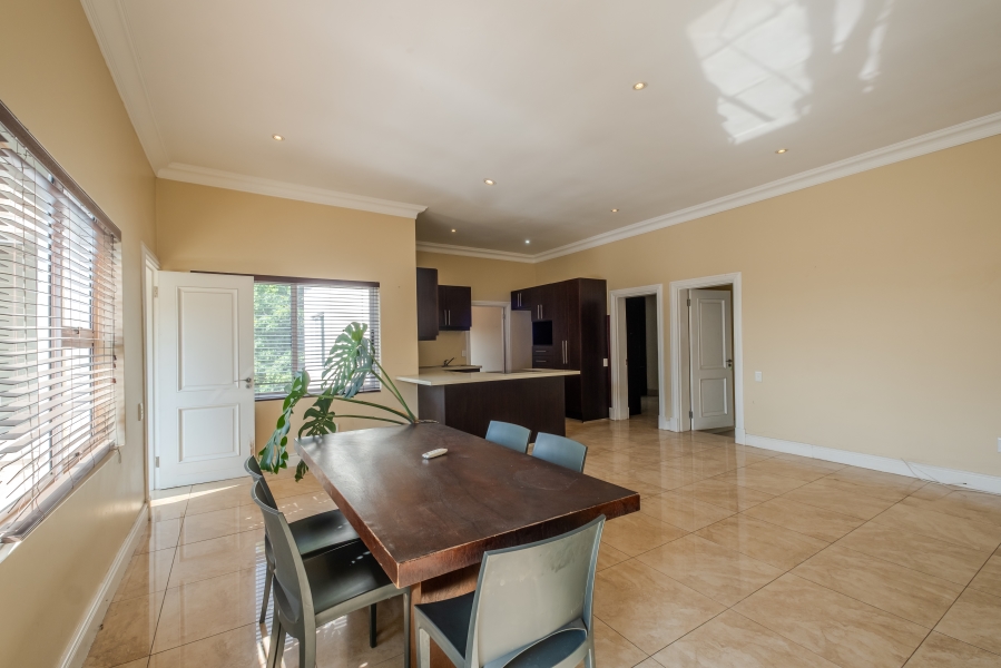 6 Bedroom Property for Sale in Waterkloof Park Gauteng