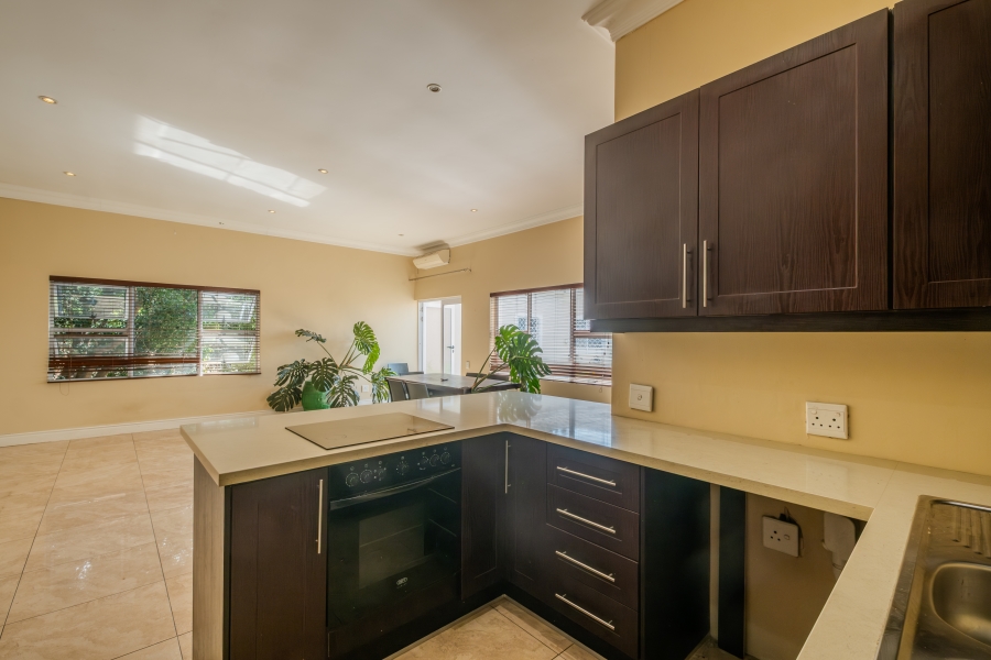 6 Bedroom Property for Sale in Waterkloof Park Gauteng