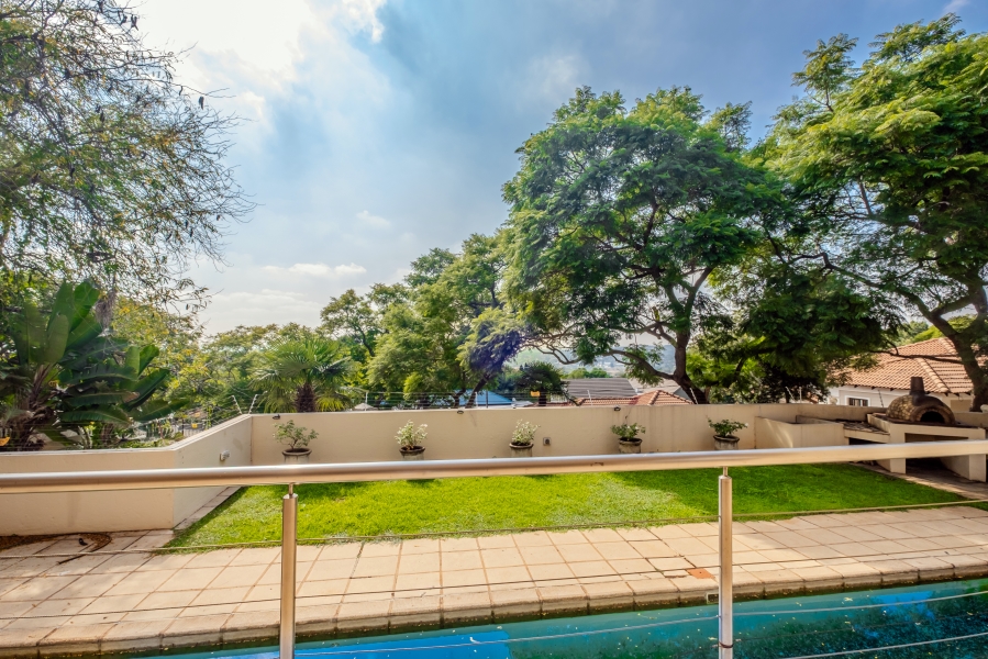 6 Bedroom Property for Sale in Waterkloof Park Gauteng