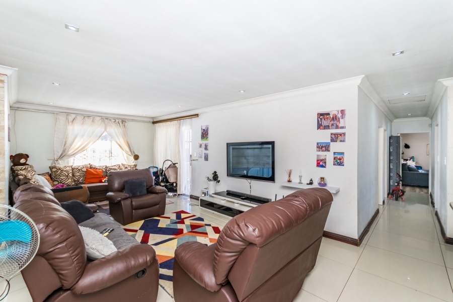 3 Bedroom Property for Sale in Cosmo City Gauteng
