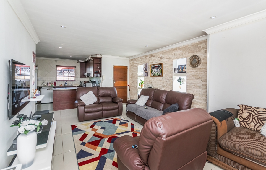 3 Bedroom Property for Sale in Cosmo City Gauteng