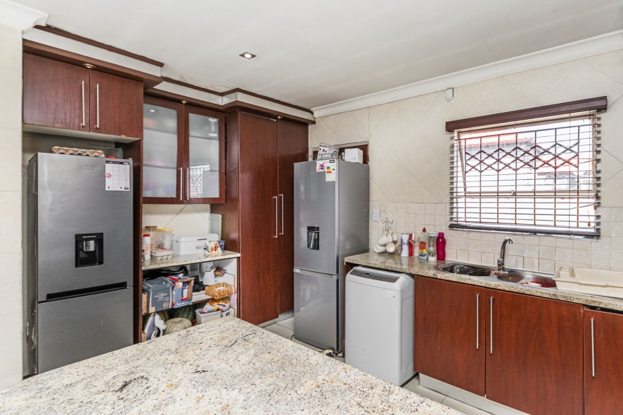 3 Bedroom Property for Sale in Cosmo City Gauteng