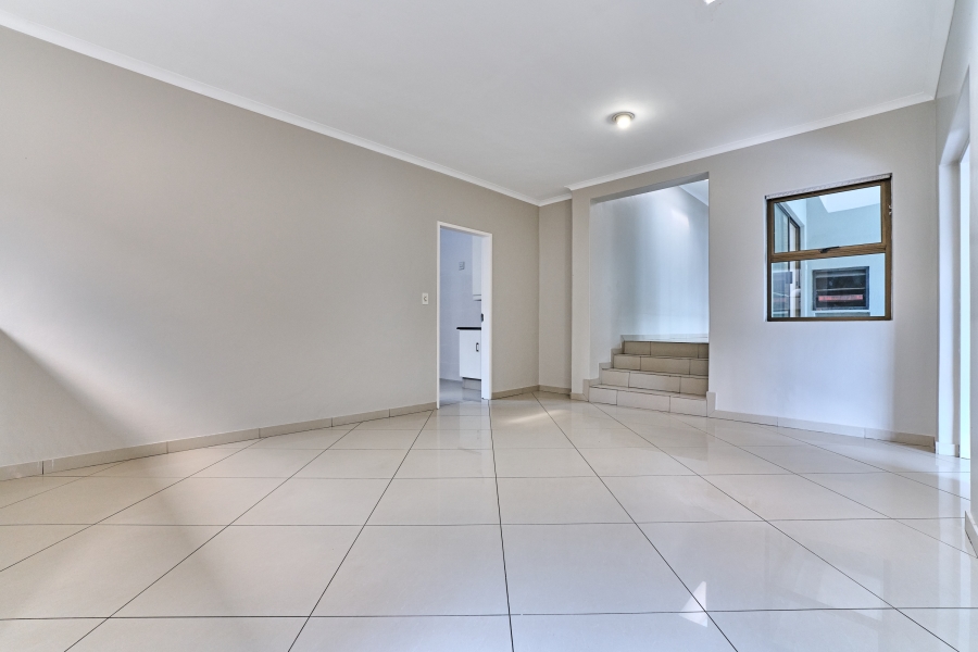 To Let 4 Bedroom Property for Rent in Parkmore Gauteng