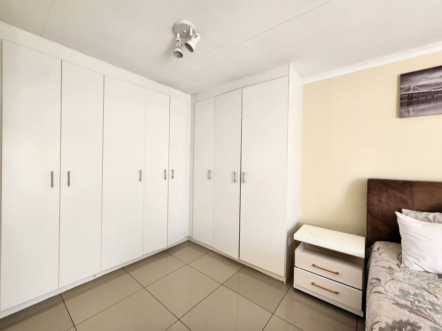 3 Bedroom Property for Sale in Wilgeheuwel Gauteng