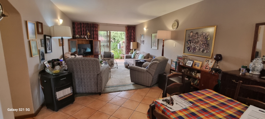 2 Bedroom Property for Sale in Waterkloof Glen Gauteng