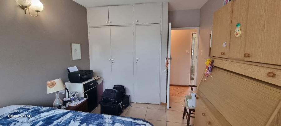2 Bedroom Property for Sale in Waterkloof Glen Gauteng