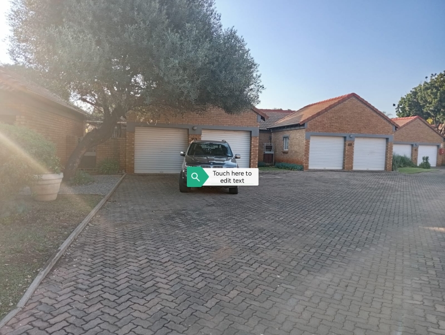 To Let 2 Bedroom Property for Rent in Equestria Gauteng