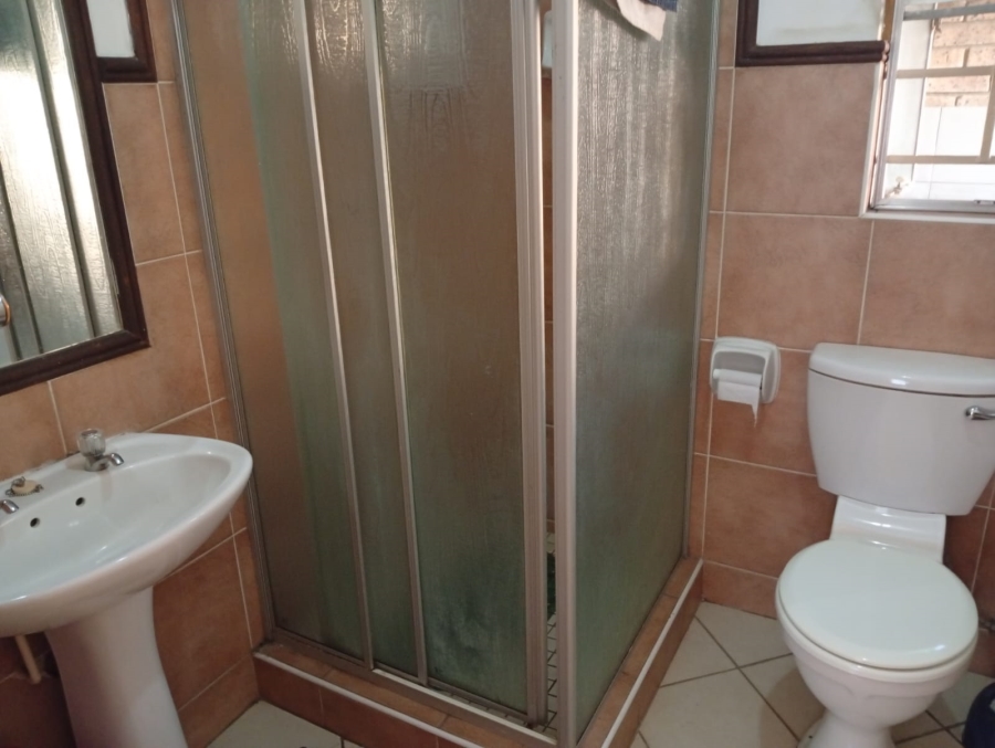 To Let 2 Bedroom Property for Rent in Equestria Gauteng