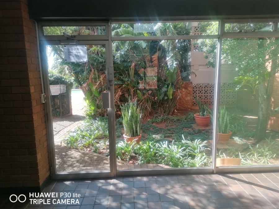 To Let 2 Bedroom Property for Rent in La Montagne Gauteng