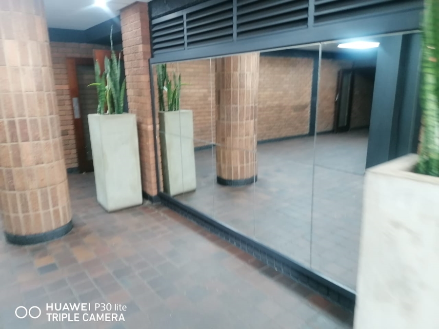 To Let 2 Bedroom Property for Rent in La Montagne Gauteng