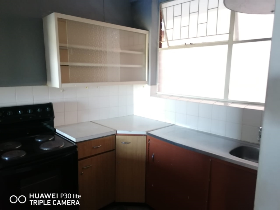 To Let 2 Bedroom Property for Rent in La Montagne Gauteng