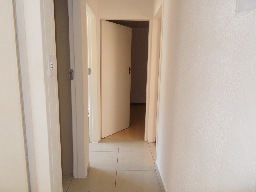 To Let 3 Bedroom Property for Rent in Lombardy East Gauteng