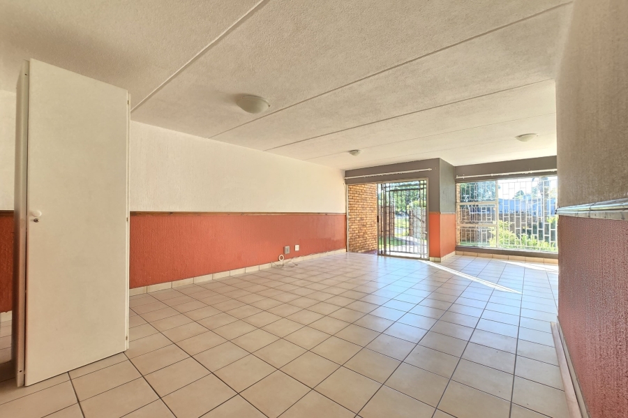To Let 3 Bedroom Property for Rent in Birch Acres Gauteng
