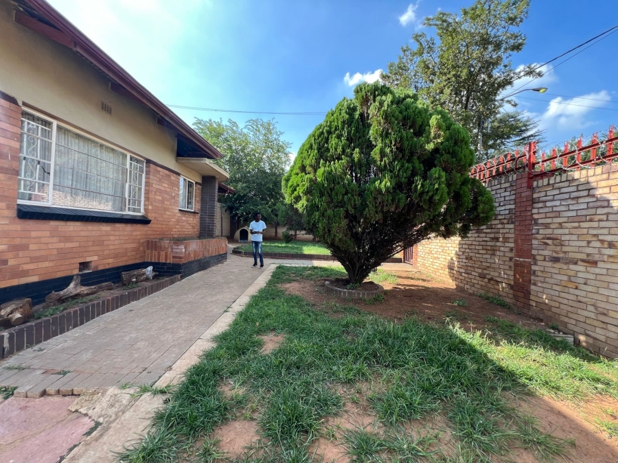 To Let 3 Bedroom Property for Rent in Primrose Gauteng