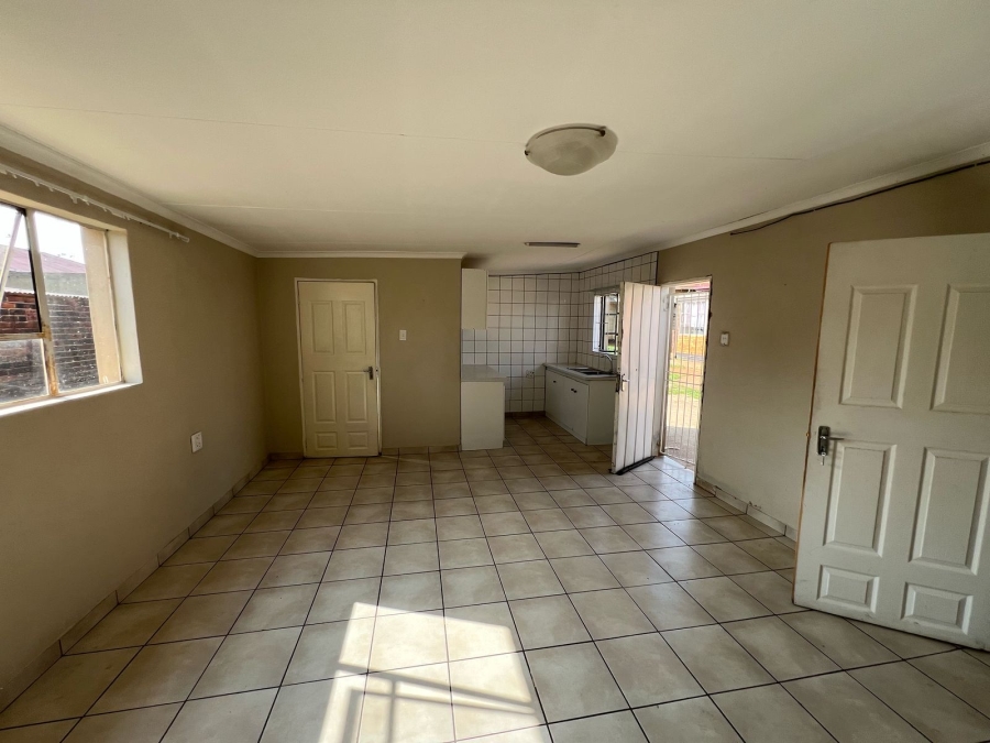 To Let 3 Bedroom Property for Rent in Primrose Gauteng