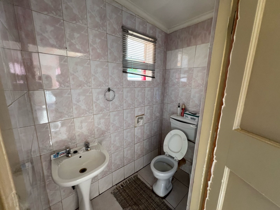 To Let 3 Bedroom Property for Rent in Primrose Gauteng