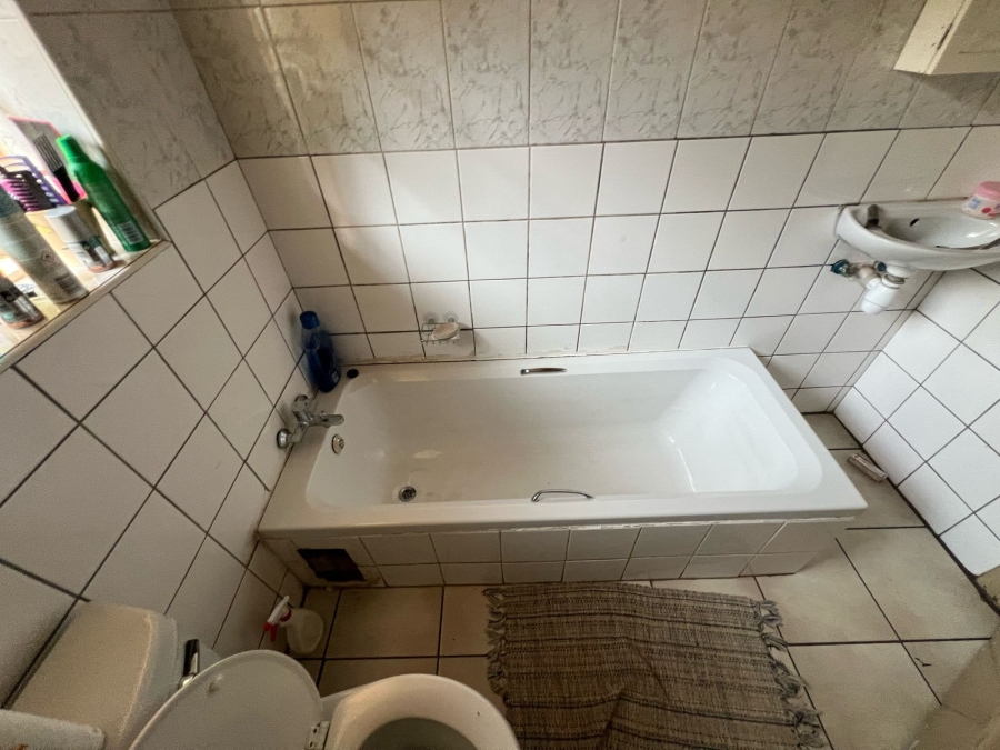 To Let 3 Bedroom Property for Rent in Primrose Gauteng