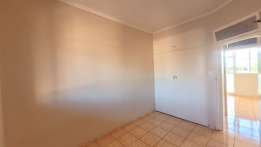 To Let 2 Bedroom Property for Rent in Brackenhurst Gauteng