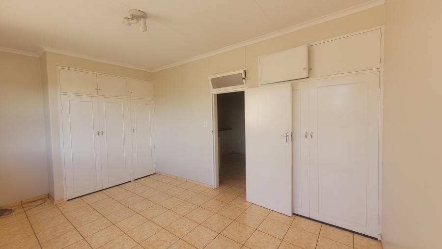 To Let 2 Bedroom Property for Rent in Brackenhurst Gauteng