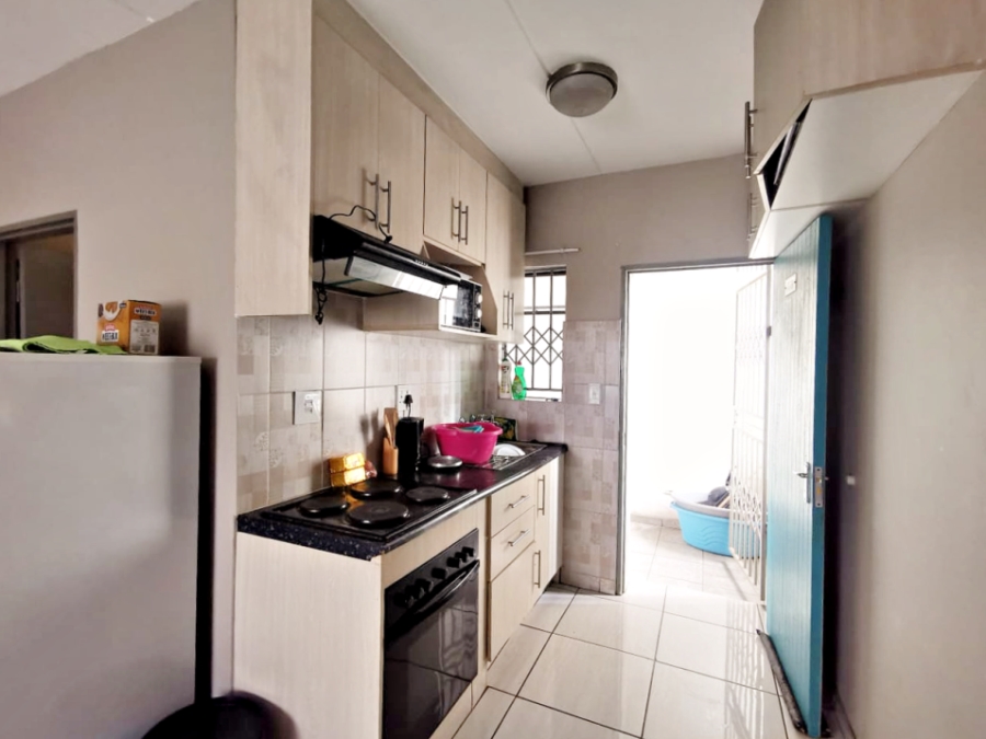 2 Bedroom Property for Sale in Fleurhof Gauteng