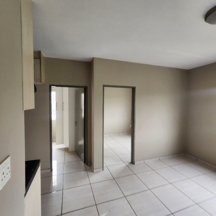 2 Bedroom Property for Sale in Fleurhof Gauteng