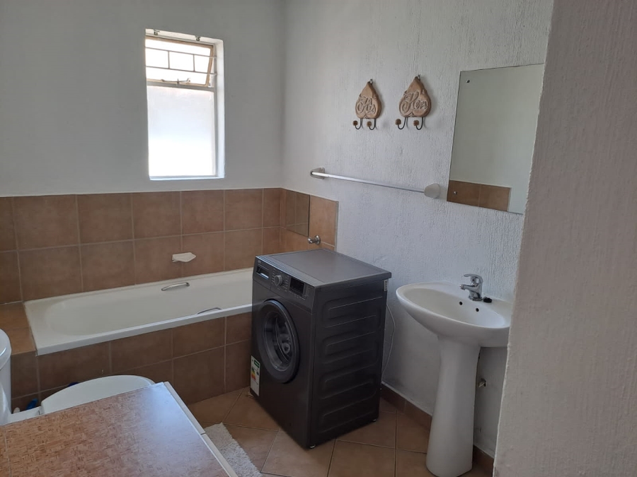To Let 2 Bedroom Property for Rent in Dalpark Ext 1 Gauteng