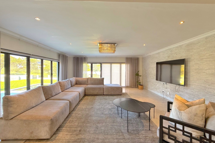 To Let 5 Bedroom Property for Rent in Broadacres Gauteng