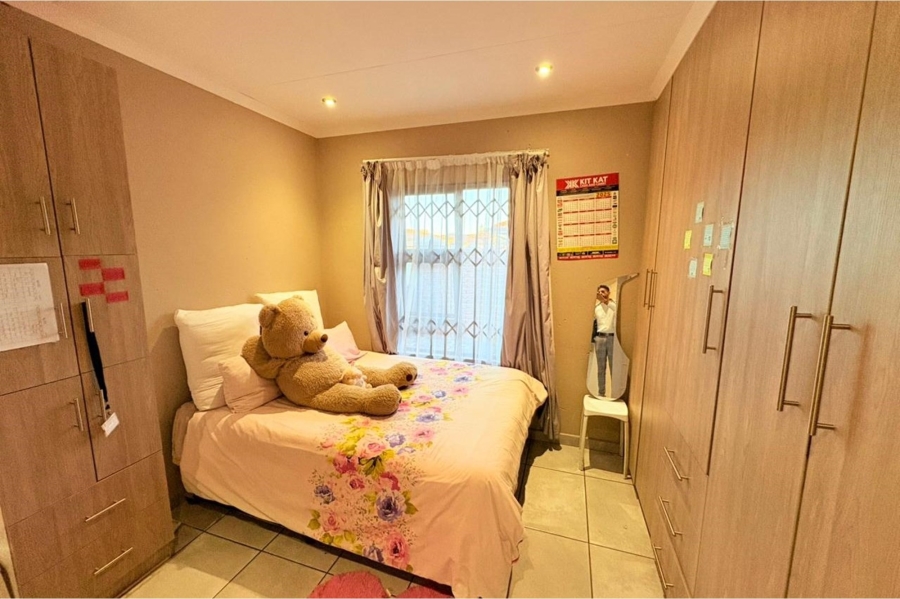 To Let 3 Bedroom Property for Rent in Comet Gauteng