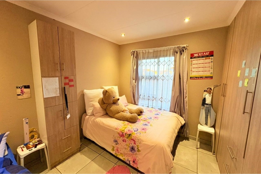 To Let 3 Bedroom Property for Rent in Comet Gauteng