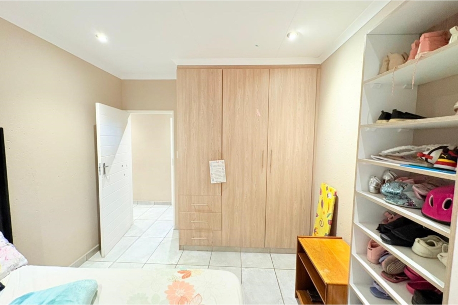 To Let 3 Bedroom Property for Rent in Comet Gauteng