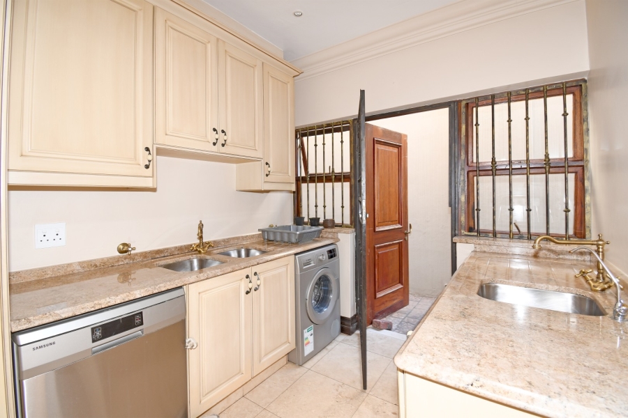 3 Bedroom Property for Sale in Atholl Gauteng