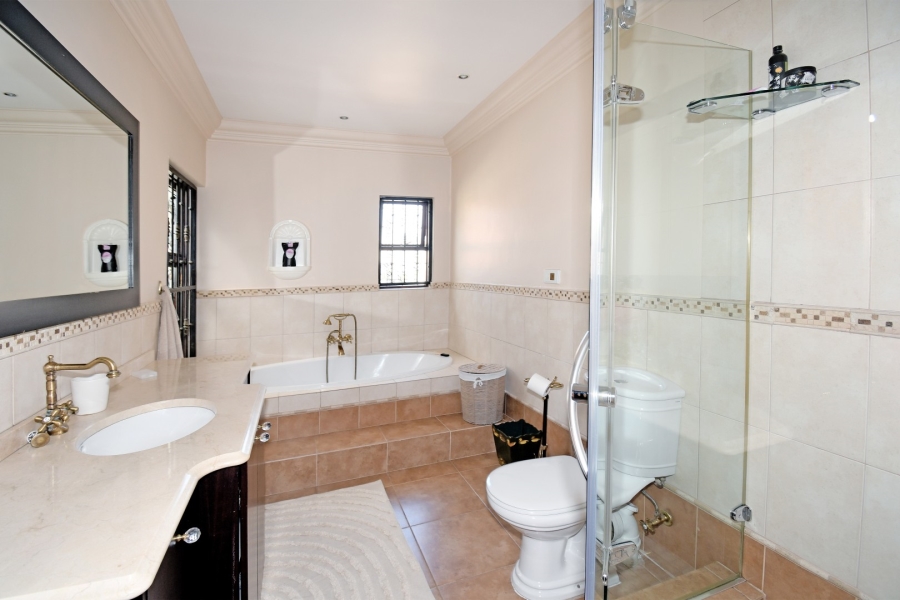 3 Bedroom Property for Sale in Atholl Gauteng