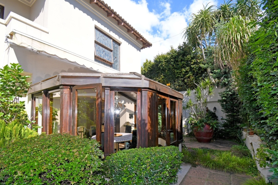 3 Bedroom Property for Sale in Atholl Gauteng