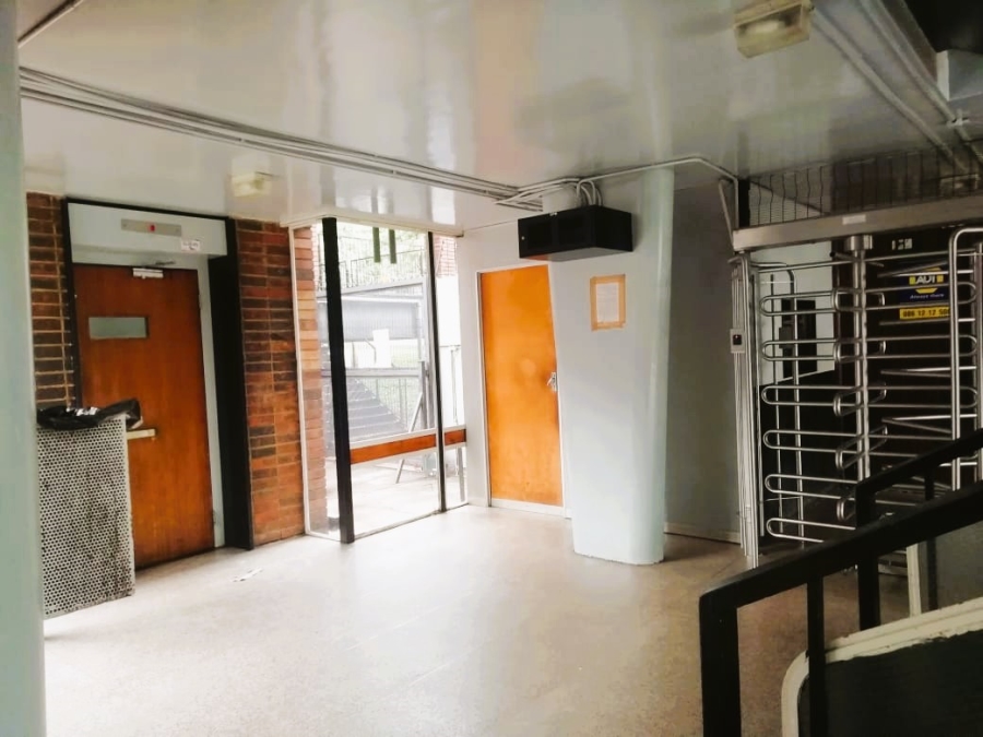2 Bedroom Property for Sale in Muckleneuk Gauteng