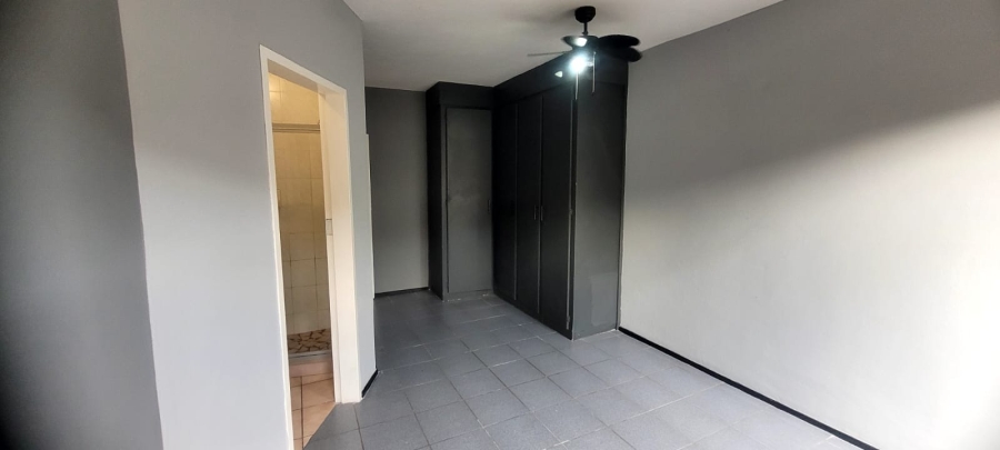 3 Bedroom Property for Sale in Magalieskruin Gauteng