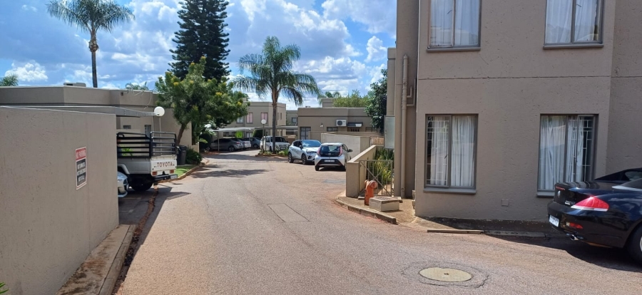 3 Bedroom Property for Sale in Magalieskruin Gauteng