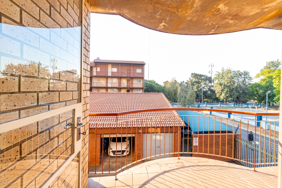 To Let 0 Bedroom Property for Rent in Die Wilgers Gauteng