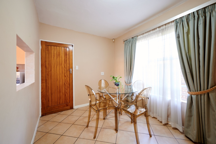 4 Bedroom Property for Sale in Halfway Gardens Gauteng