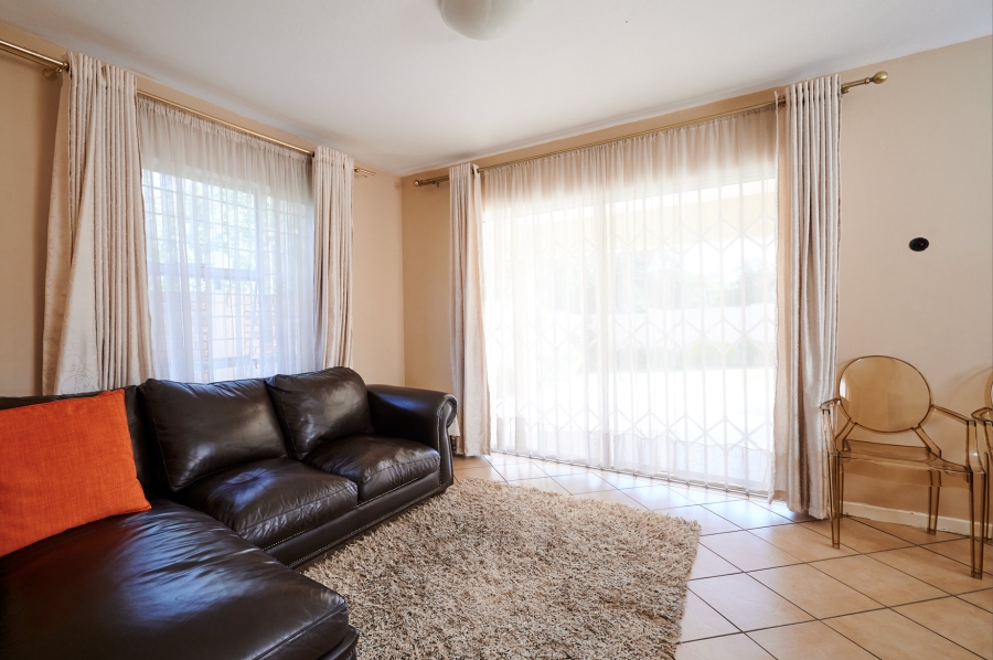 4 Bedroom Property for Sale in Halfway Gardens Gauteng