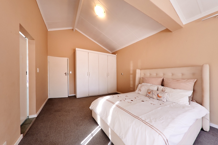4 Bedroom Property for Sale in Halfway Gardens Gauteng