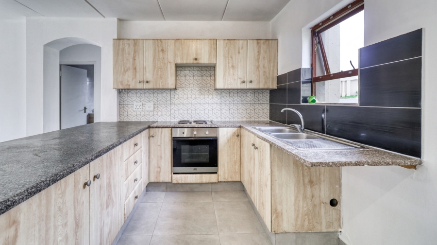2 Bedroom Property for Sale in Fourways Gauteng