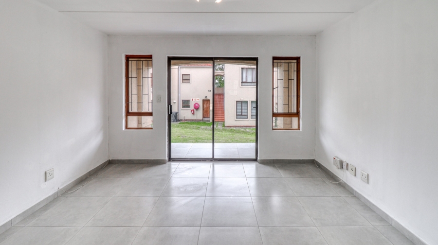 2 Bedroom Property for Sale in Fourways Gauteng